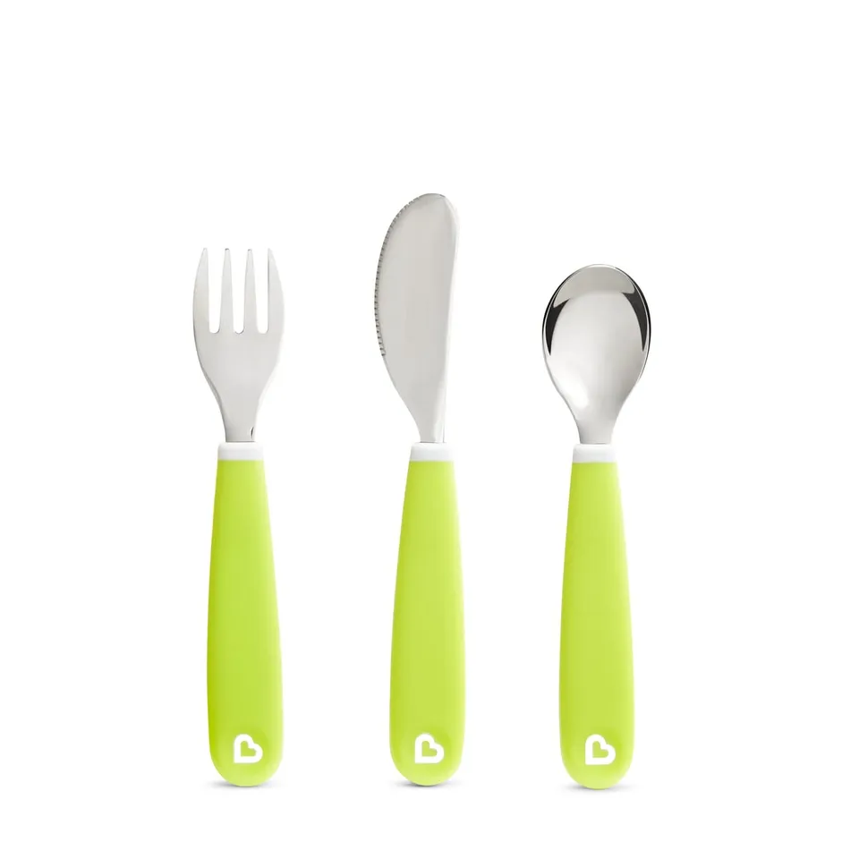 munchkin-spritz-kleinkindbesteck-3er-set-gabel-messer-l-ffel-mit-ergonomischen-g image 1