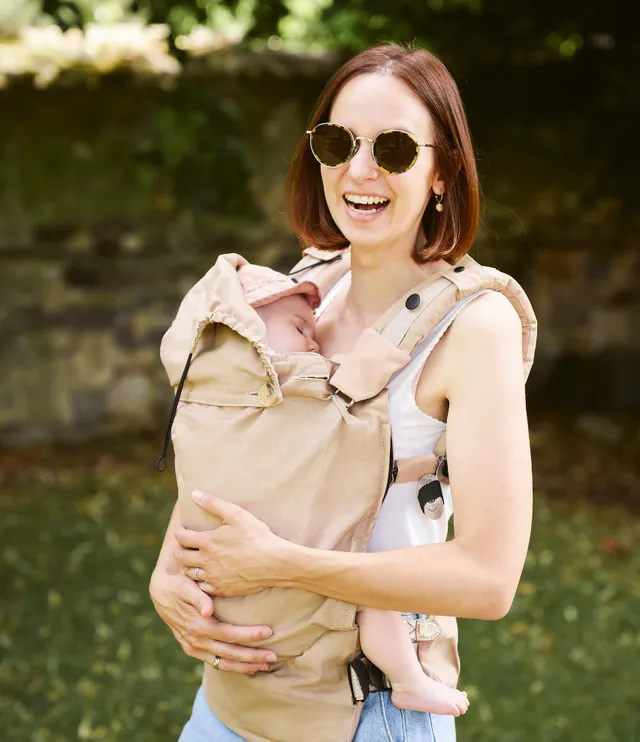 babymoov-babytrage-moov-boost-physiologische-tragehilfe-mit-verwandelbarer-sitze image 1