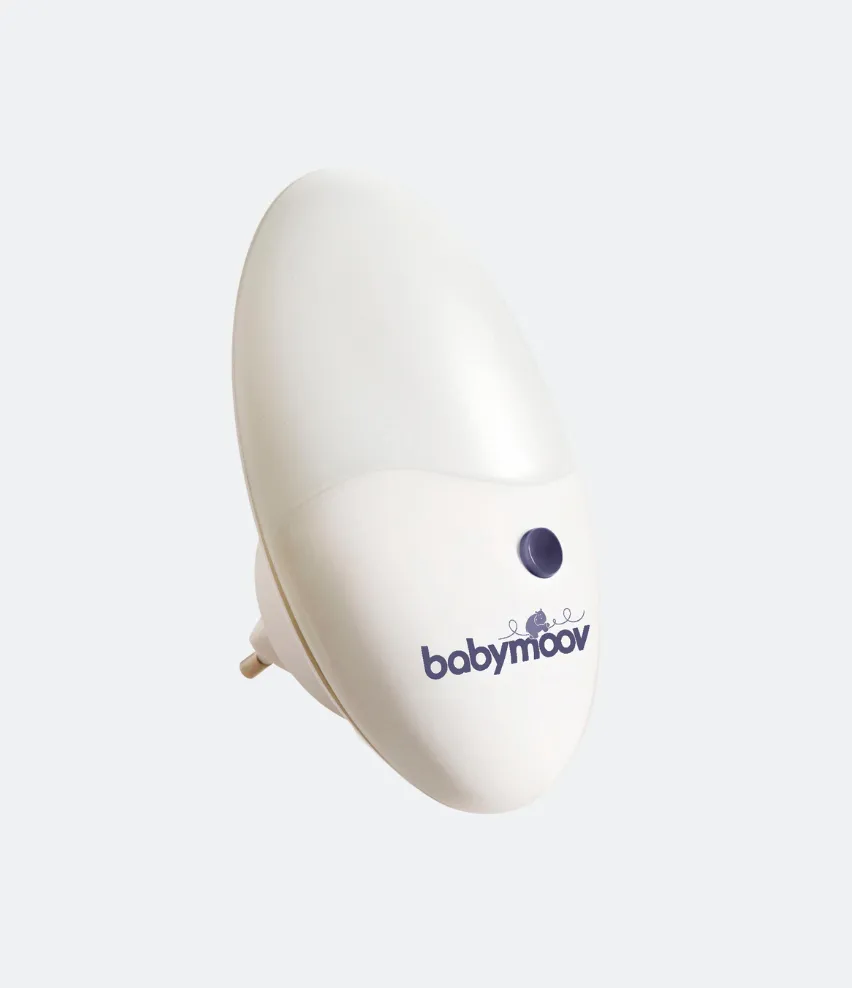 babymoov-plug-light-steckdosen-nachtlicht-drehbarer-stecker-2-helligkeitsstufen- image 1