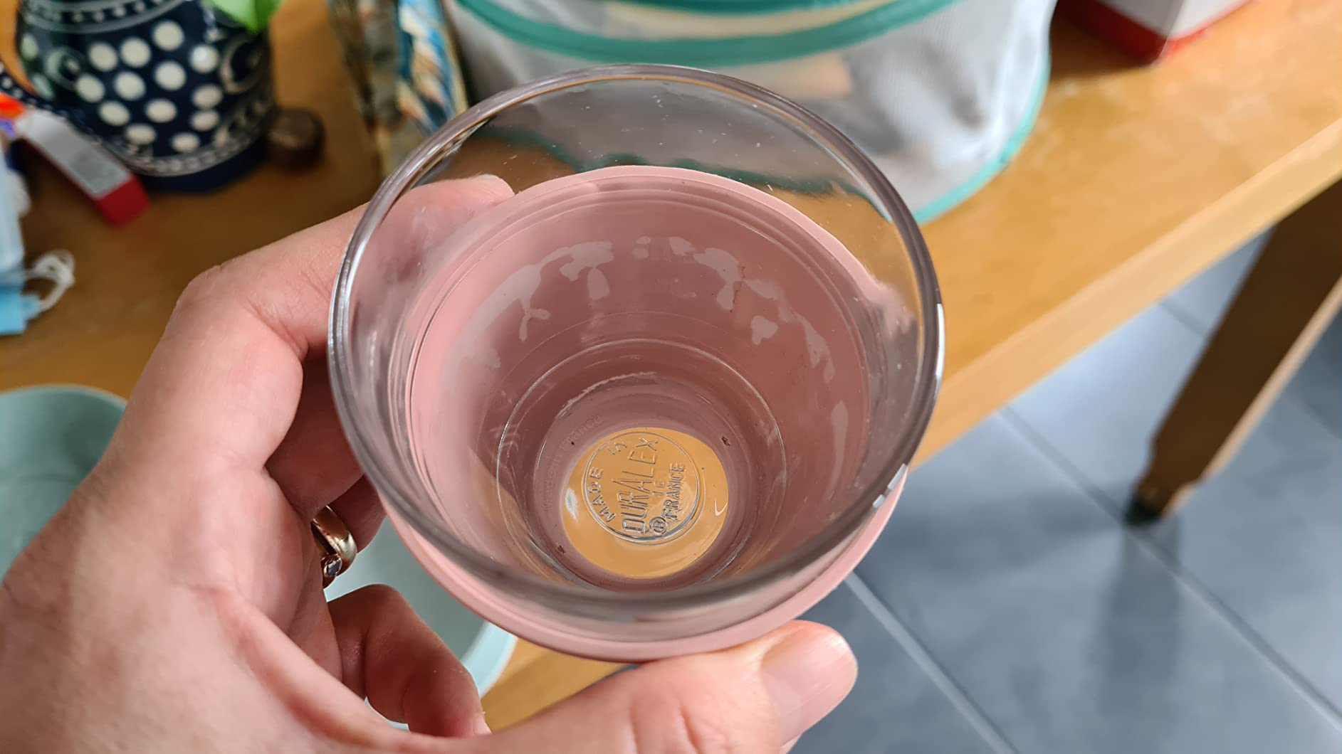 Solide, aber Saugnäpfe lösen sich