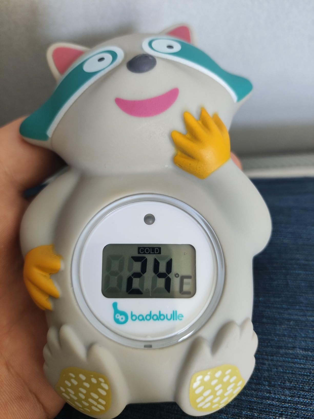 Anzeige springt manchmal