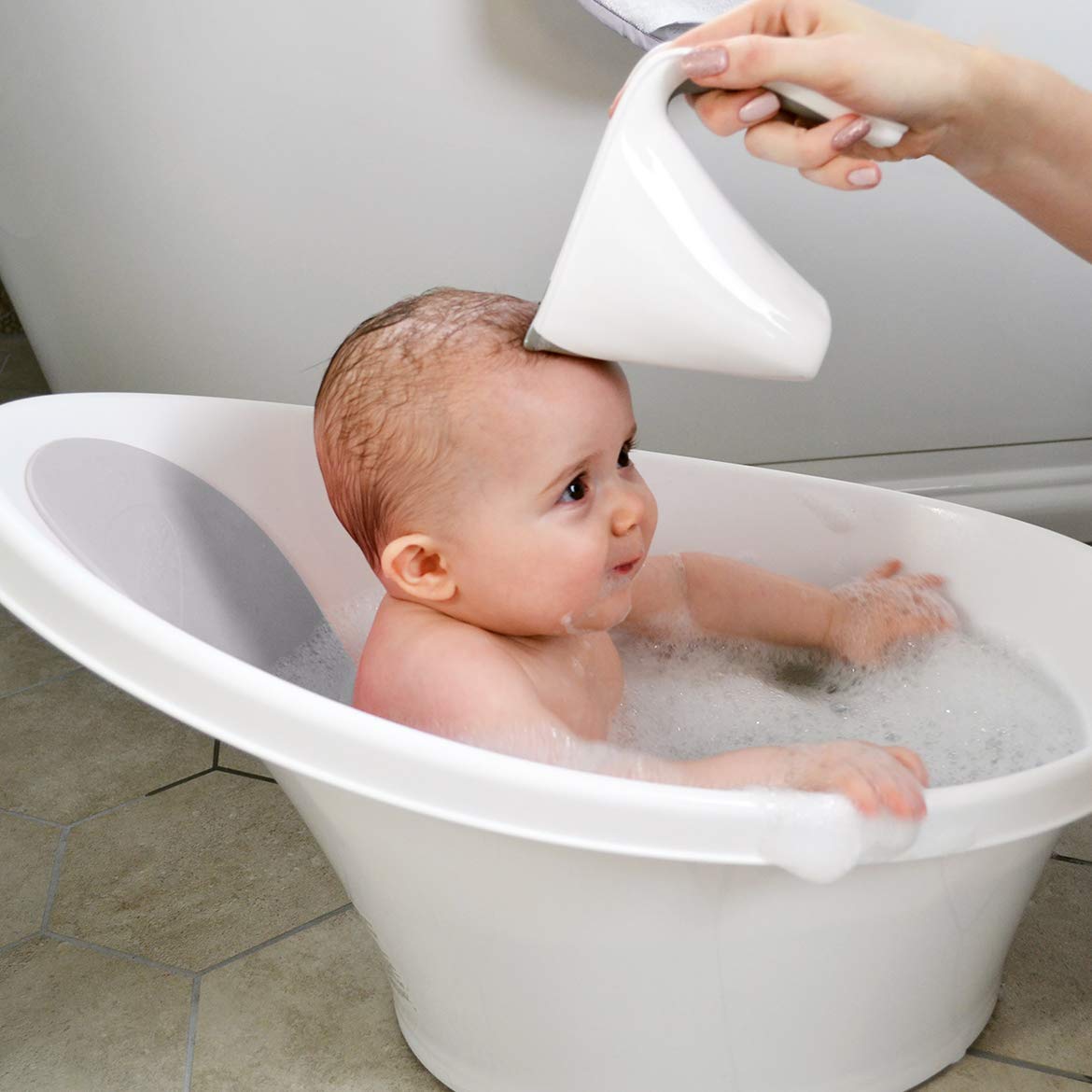 b-aba-shnuggle-badewanne-wei-kompakte-babybadewanne-mit-schaumstoff-r-ckenlehne- image 5