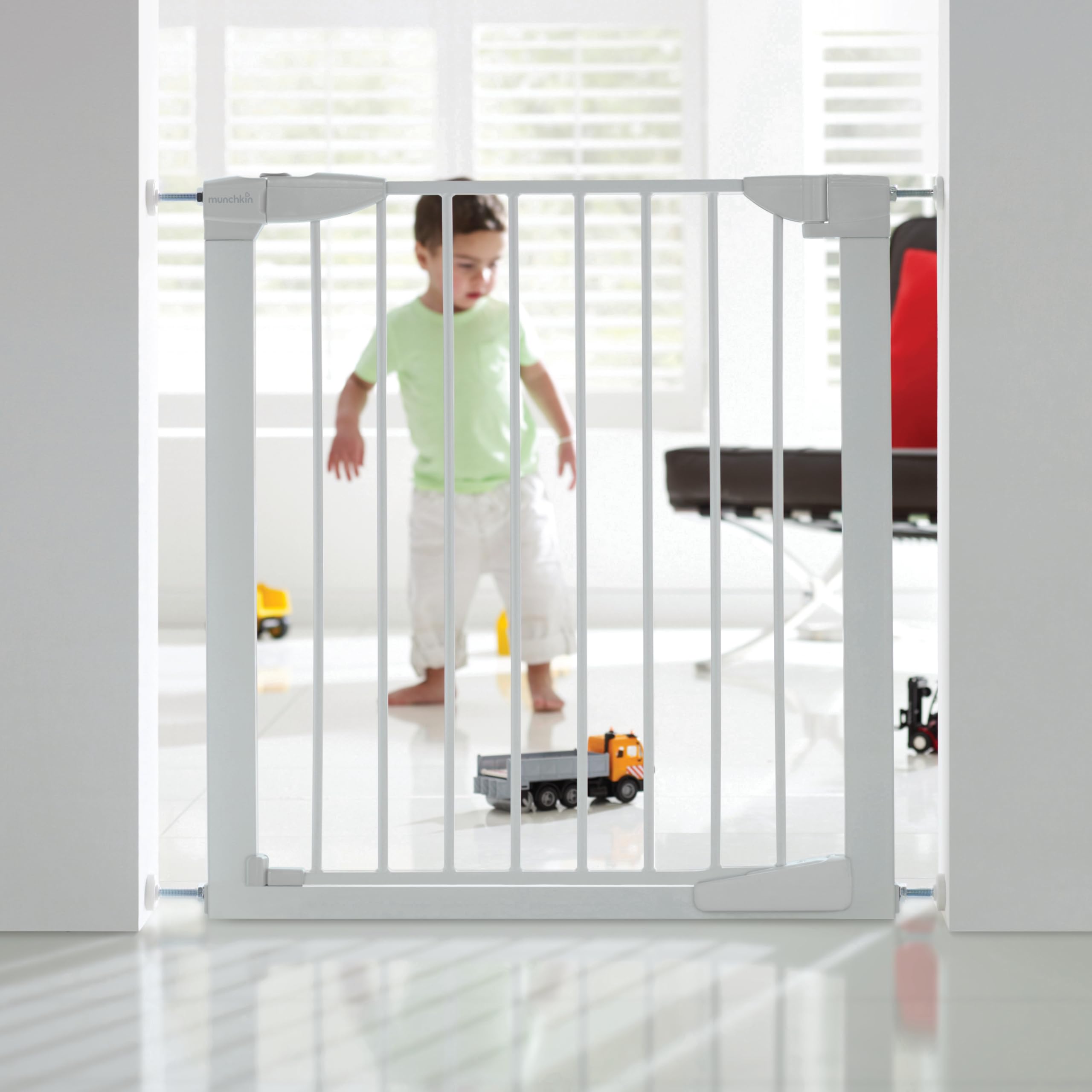 munchkin-auto-close-sicherheitsgitter-selbstschlie-end-baby-t-rgitter-mit-druckb image 4