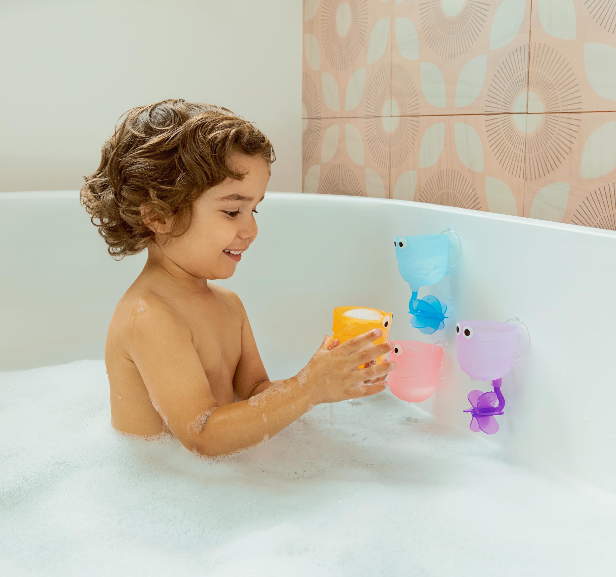 munchkin-falls-badespielzeug-4-teiliges-wandspiel-set-mit-wassersch-pfer-schaufe image 2