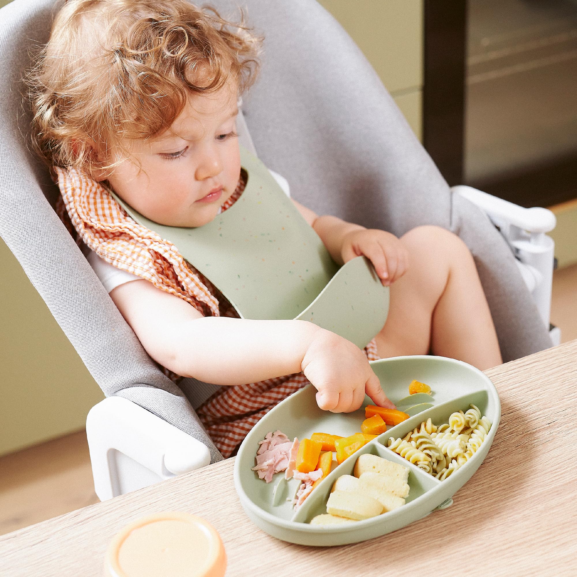 babymoov-baby-teller-mit-saugnapf-aus-silikon-3-f-cher-mit-schnittf-hrungen-ruts image 2